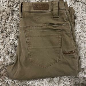 Light tan 32x32 Vertx delta stretch pants